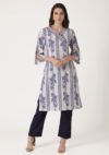 Aaivi Women Crepe Printed  Kurta with Border Placement and Fabric Button