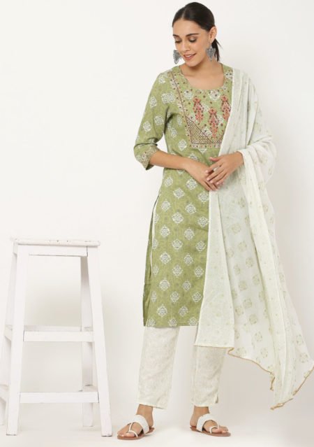 Aaivi Women Green and White Kurta with printed pants and Dupatta
